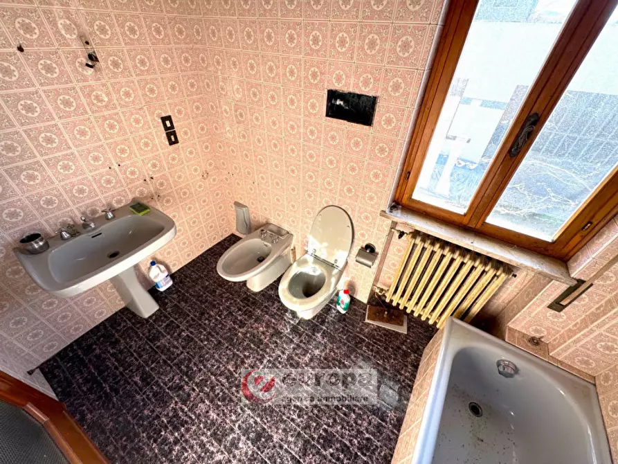 Immagine 21 di Casa indipendente in vendita  in VIA DE AMICIS a Montecchio Maggiore