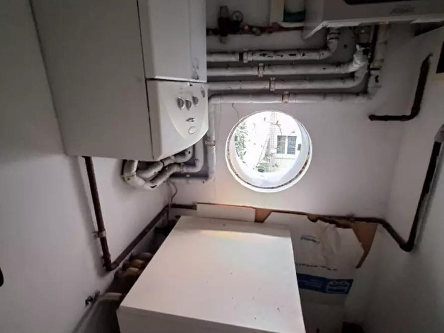 Immagine 16 di Appartamento in affitto  in VIA RUA FRATI MINORI a Modena