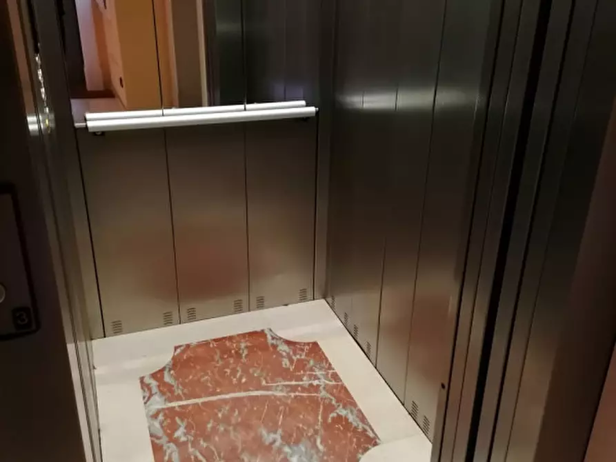 Immagine 28 di Appartamento in affitto  in VIA RUA FRATI MINORI a Modena