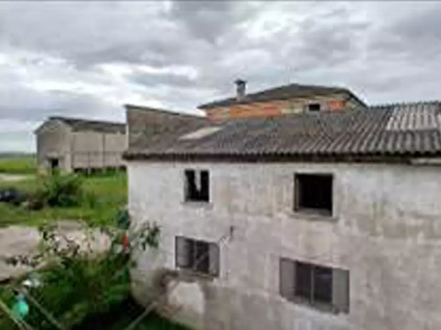 Immagine 55 di Terreno in vendita  in Località Ronchi a Povegliano Veronese
