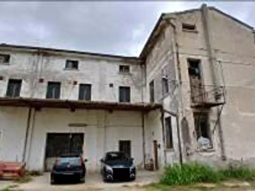 Immagine 58 di Terreno in vendita  in Località Ronchi a Povegliano Veronese