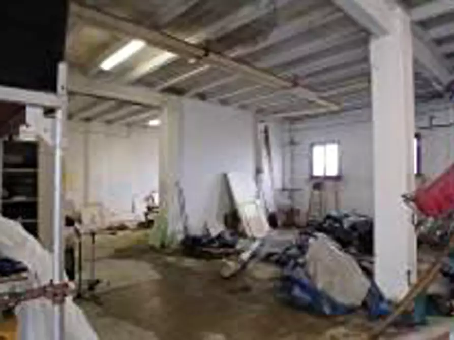 Immagine 72 di Terreno in vendita  in Località Ronchi a Povegliano Veronese