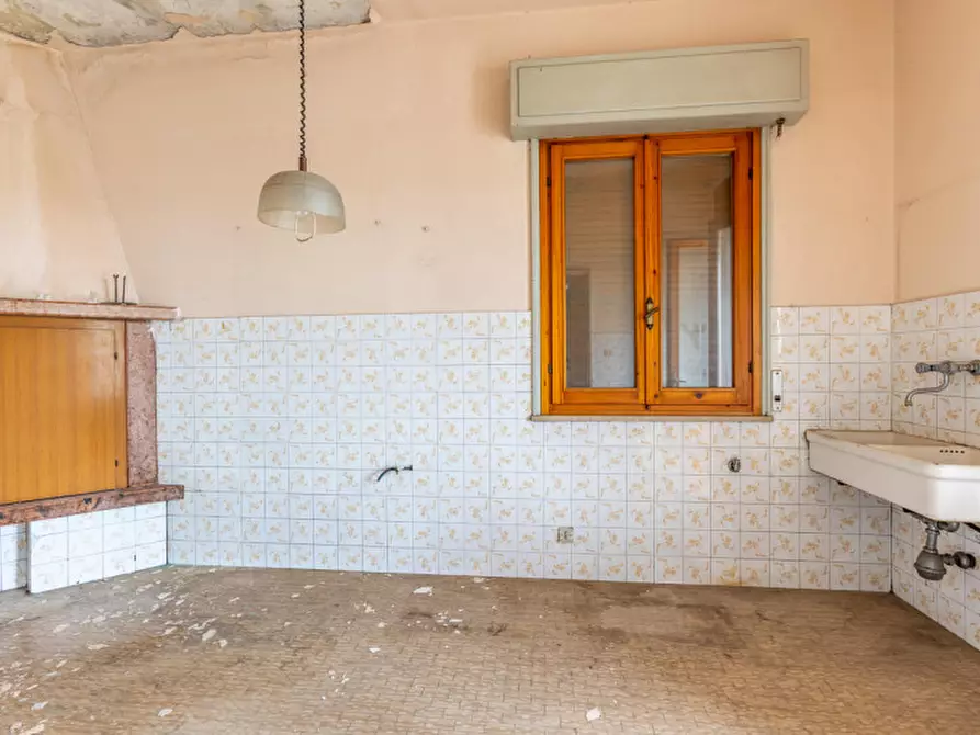 Immagine 4 di Villa in vendita  in Via Colombarola Florio a Pozzolengo