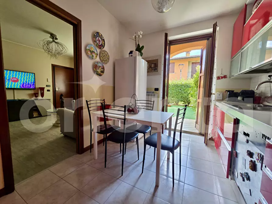 Immagine 7 di Appartamento in vendita  in Via Trento a Collebeato