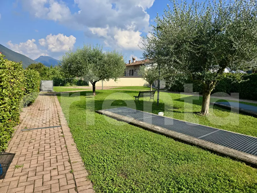 Immagine 20 di Appartamento in vendita  in Via Trento a Collebeato