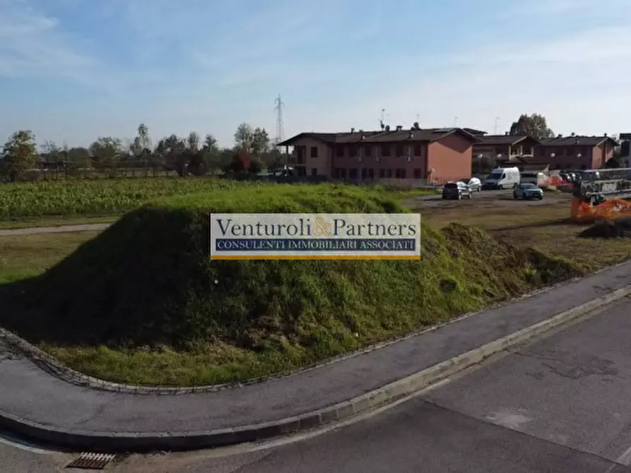 Immagine 4 di Terreno in vendita  in Via Matteotti a Montirone