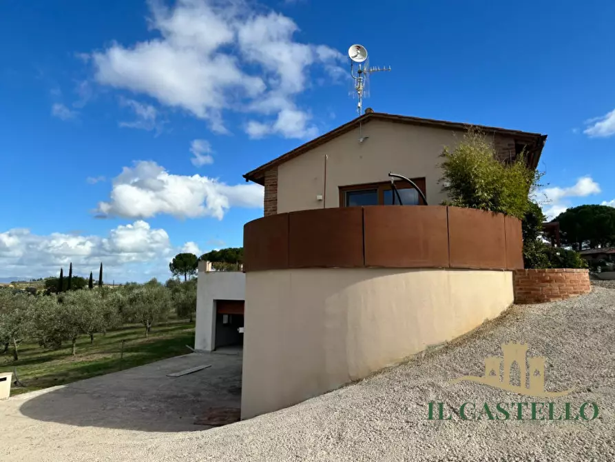 Immagine 3 di Villa in vendita  in VILLASTRADA a Castiglione Del Lago