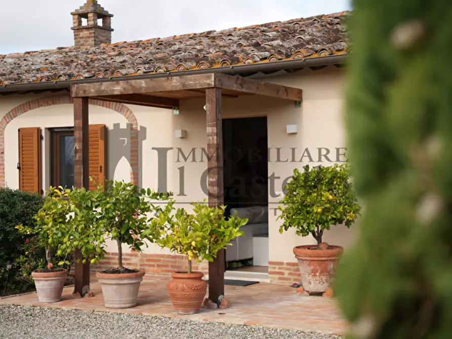 Immagine 4 di Villa in vendita  in VILLASTRADA a Castiglione Del Lago