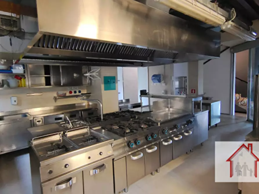 Immagine 4 di Villa in vendita  in Via Alessandro Rossi a Piovene Rocchette