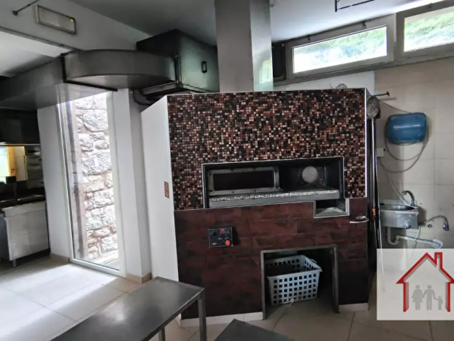 Immagine 6 di Villa in vendita  in Via Alessandro Rossi a Piovene Rocchette