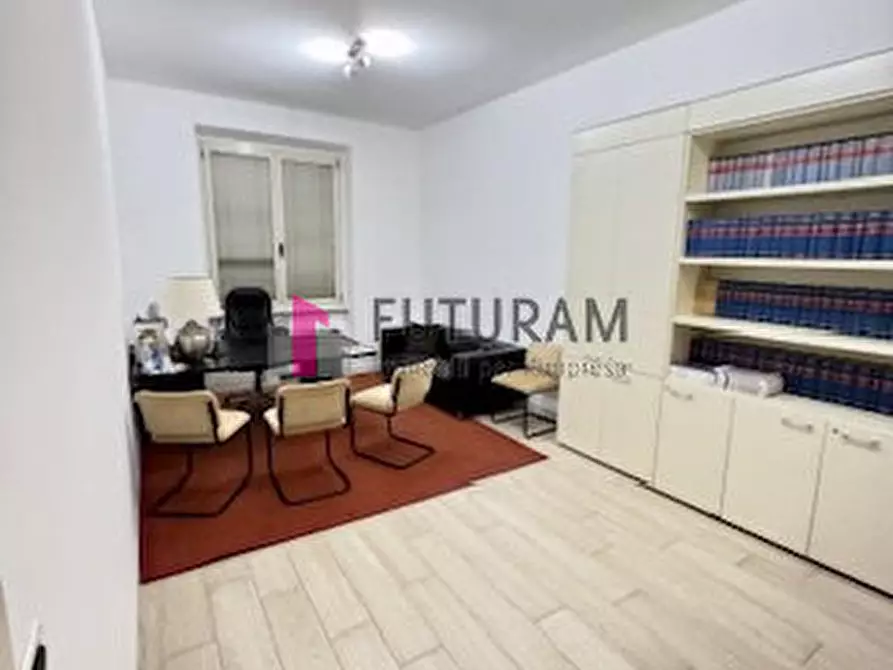 Immagine 7 di Ufficio in affitto  in Via Beato Pellegrino a Padova