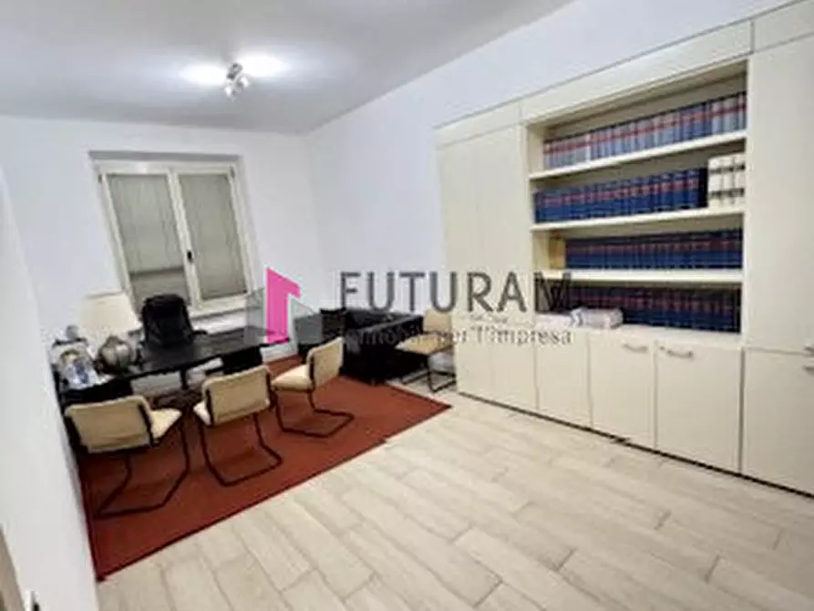 Immagine 8 di Ufficio in affitto  in Via Beato Pellegrino a Padova