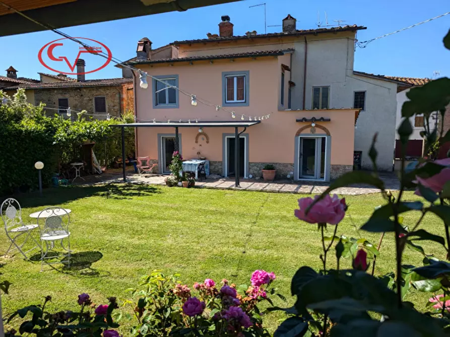 Immagine 2 di Villetta a schiera in vendita  in Strada Comunale della Traiana a Terranuova Bracciolini