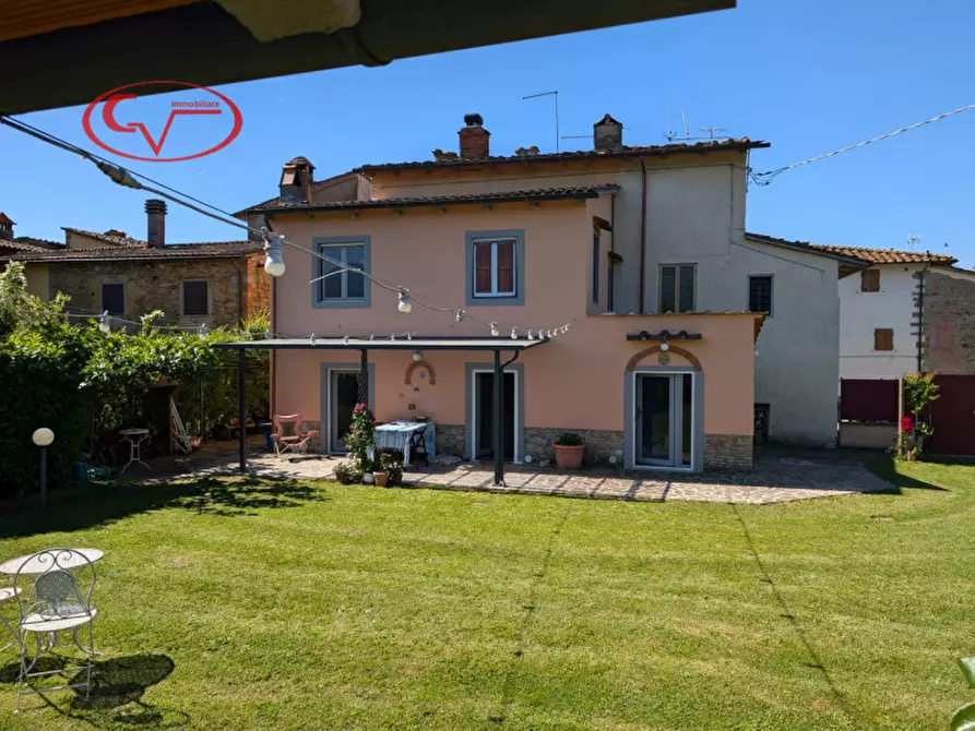 Immagine 3 di Villetta a schiera in vendita  in Strada Comunale della Traiana a Terranuova Bracciolini