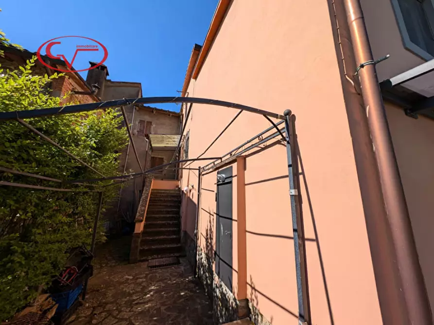 Immagine 27 di Villetta a schiera in vendita  in Strada Comunale della Traiana a Terranuova Bracciolini