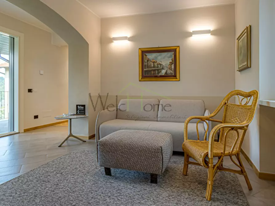 Immagine 9 di Appartamento in vendita  a Como