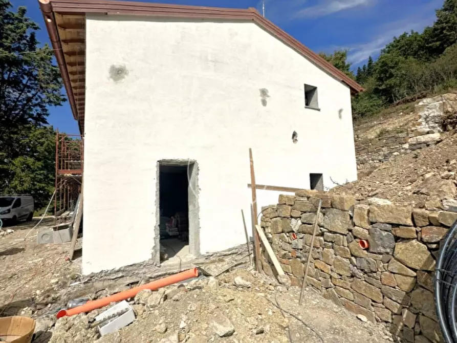 Immagine 8 di Rustico / casale in vendita  in Via Buca della neve 5 a Sesto Fiorentino