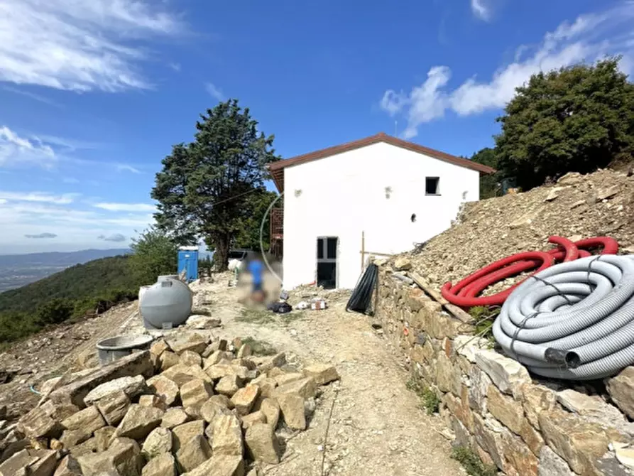 Immagine 9 di Rustico / casale in vendita  in Via Buca della neve 5 a Sesto Fiorentino