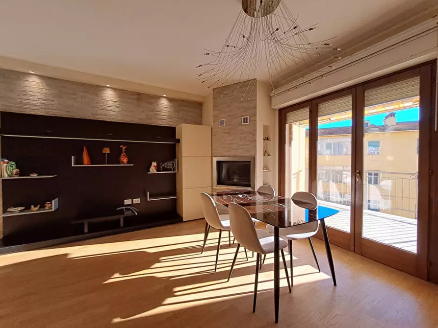 Immagine 2 di Appartamento in vendita  a Passignano Sul Trasimeno