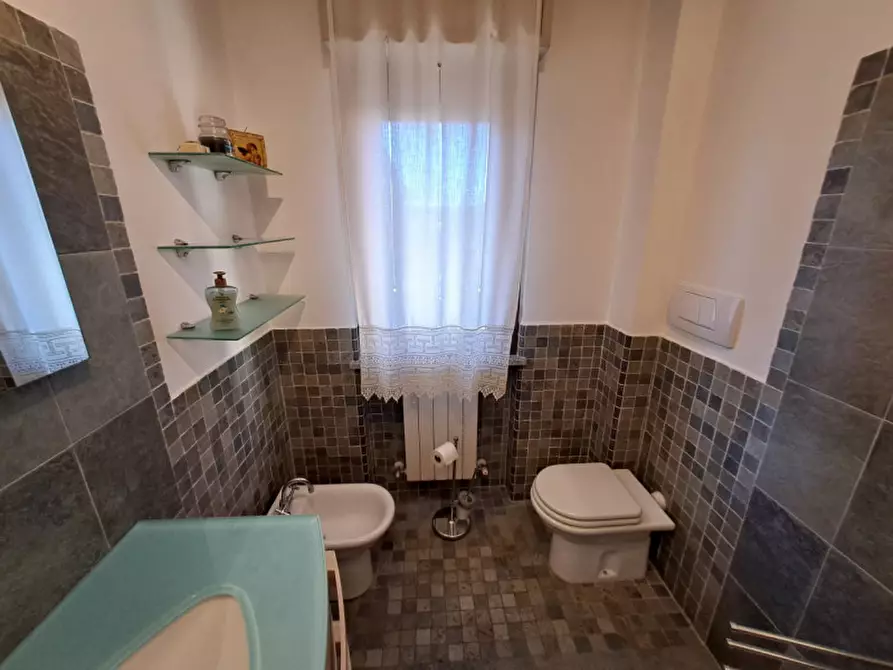 Immagine 15 di Appartamento in vendita  a Passignano Sul Trasimeno