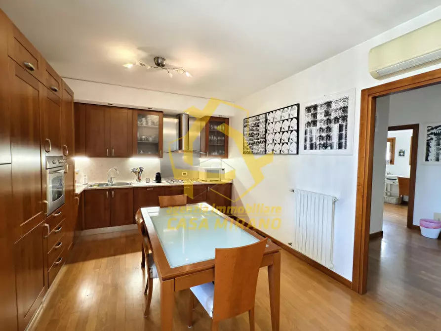 Immagine 6 di Appartamento in vendita  in Piazza Martiri della Libertà a Mirano