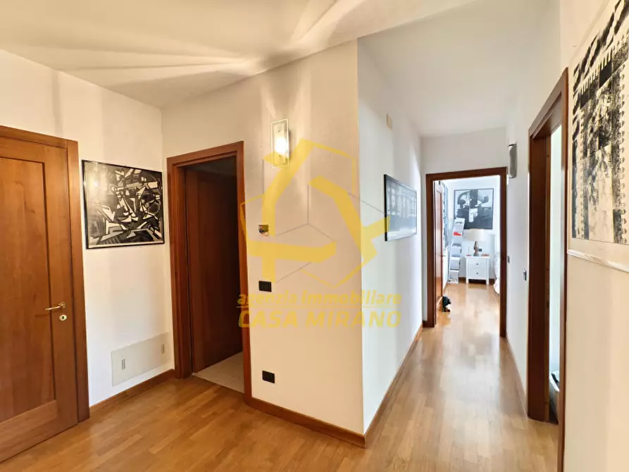 Immagine 12 di Appartamento in vendita  in Piazza Martiri della Libertà a Mirano