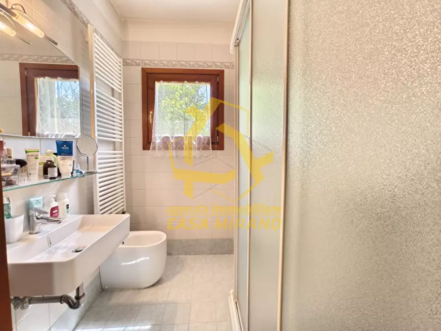 Immagine 13 di Appartamento in vendita  in Piazza Martiri della Libertà a Mirano