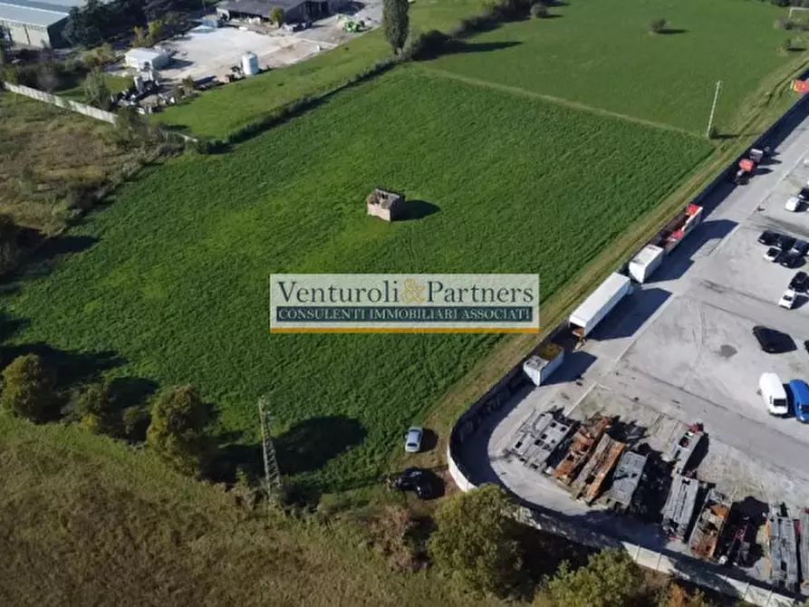 Immagine 2 di Terreno in vendita  in via campi di sotto a Castiglione Delle Stiviere