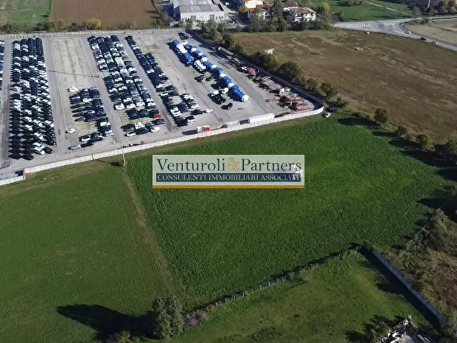 Immagine 7 di Terreno in vendita  in via campi di sotto a Castiglione Delle Stiviere