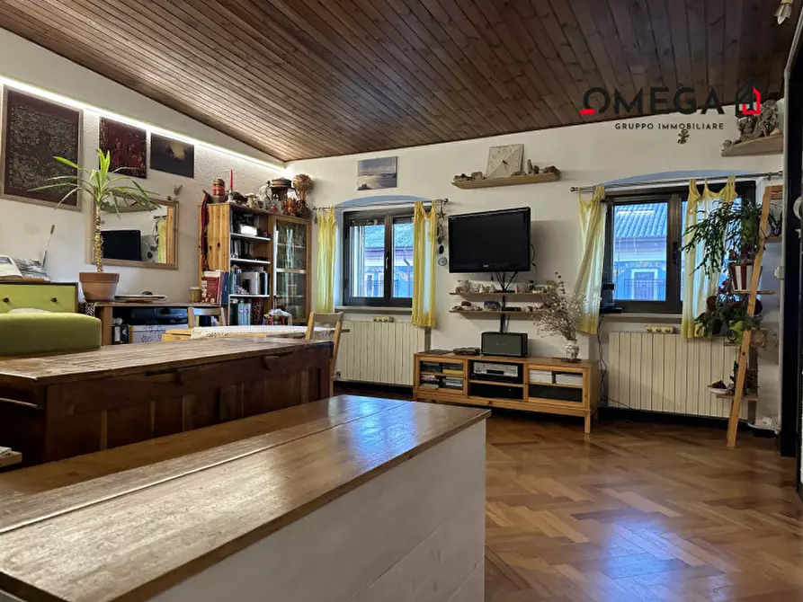 Immagine 2 di Appartamento in vendita  in VIA REVOLTELLA 30 a Trieste