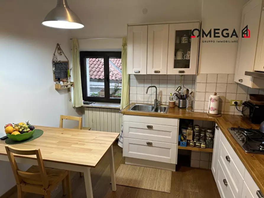 Immagine 9 di Appartamento in vendita  in VIA REVOLTELLA 30 a Trieste