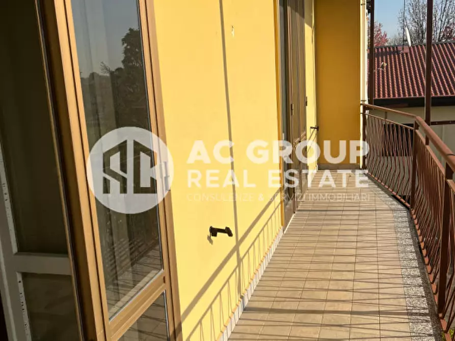 Immagine 10 di Appartamento in vendita  in C.so Europa a Solaro