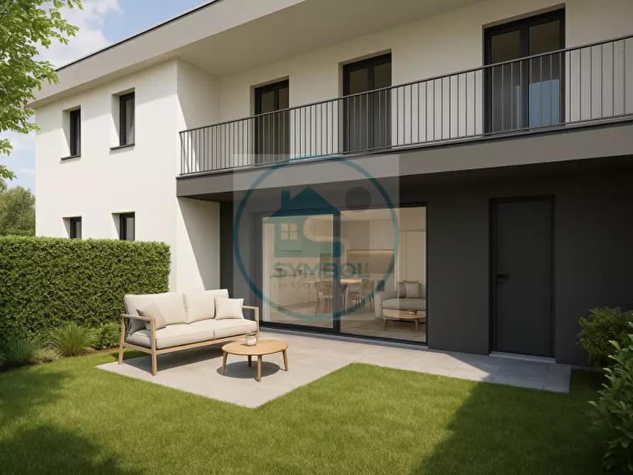 Immagine 1 di Appartamento in vendita  in Via Quattro Novembre a Scorzè