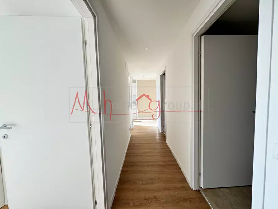 Immagine 12 di Appartamento in vendita  in Via Luigi Pellizzo a Padova