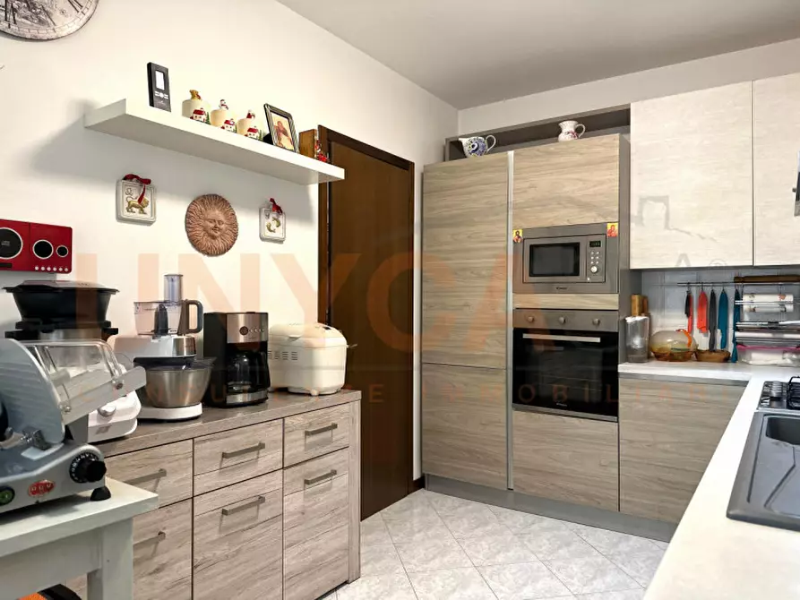 Immagine 5 di Casa quadrifamiliare in vendita  in Via Venzone a Padova