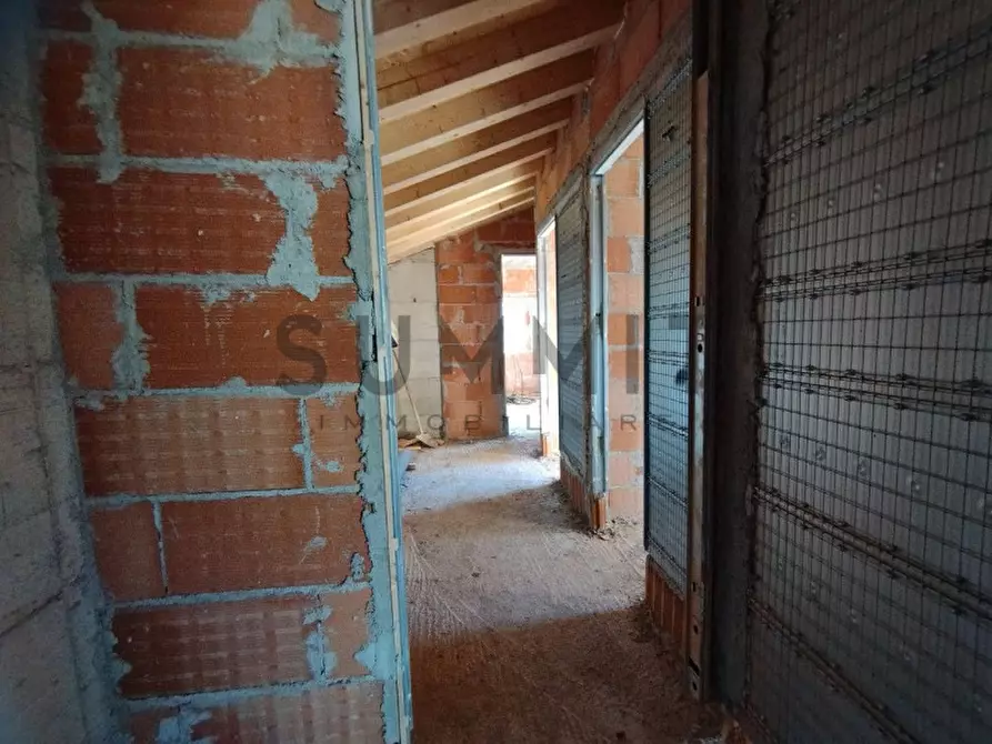 Immagine 12 di Villa in vendita  a Schio