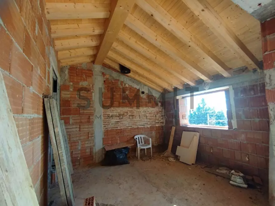 Immagine 14 di Villa in vendita  a Schio