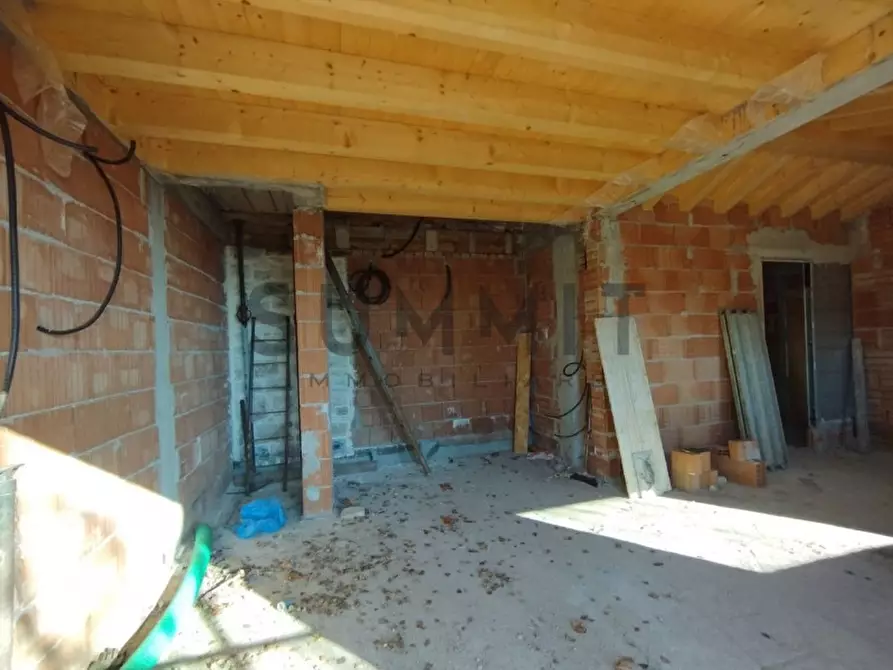 Immagine 16 di Villa in vendita  a Schio