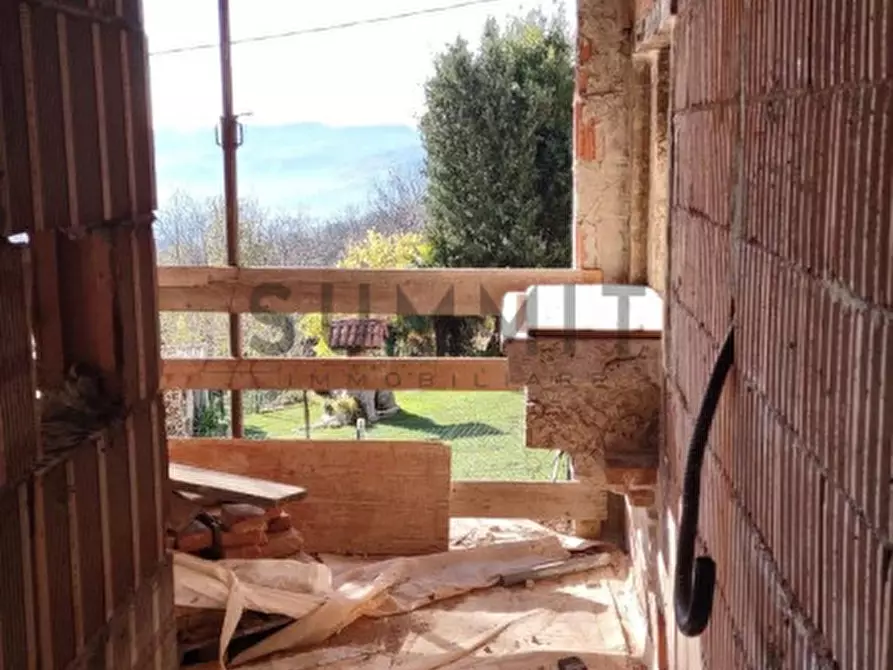 Immagine 17 di Villa in vendita  a Schio