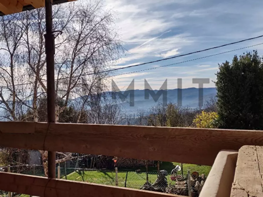 Immagine 19 di Villa in vendita  a Schio