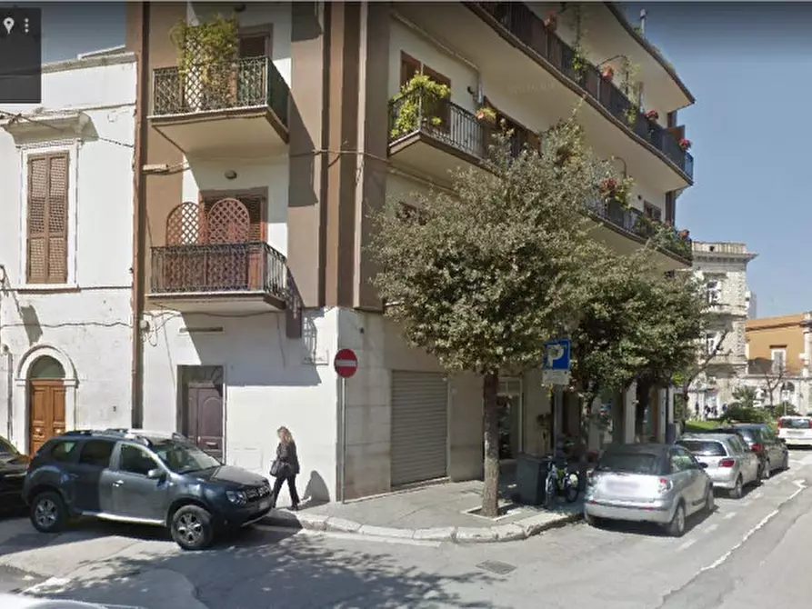 Immagine 1 di Negozio in vendita  in Via Antonio Genovesi, 3 a Andria
