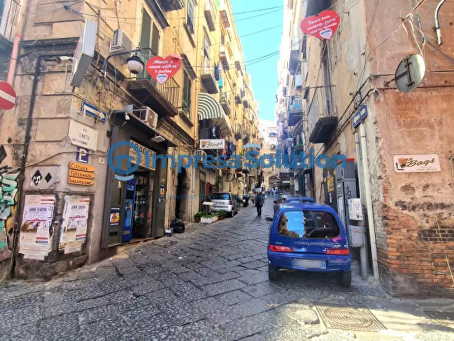 Immagine 7 di Attività commerciale in vendita  in Via San Mattia a Napoli