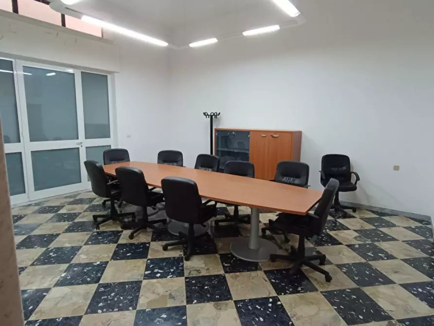 Immagine 6 di Negozio in vendita  in VIA GABRIELE D'ANNUNZIO, 20 a Andria