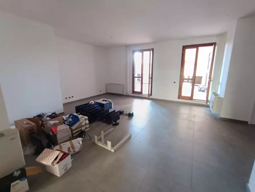 Immagine 14 di Negozio in vendita  in VIA CORATO, 202 a Andria