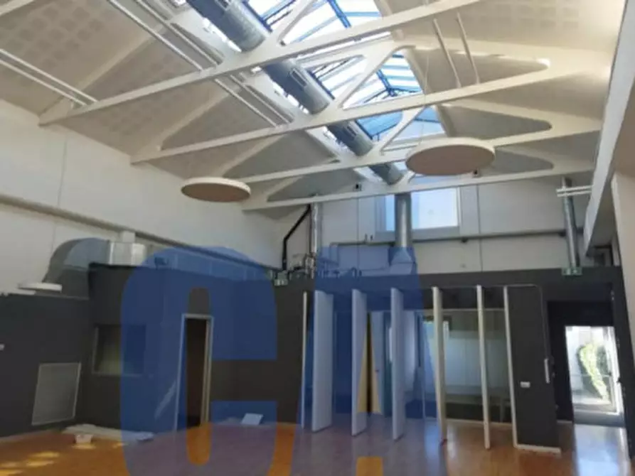 Immagine 5 di Ufficio in affitto  in VIA RUCELLAI BERNARDO a Milano