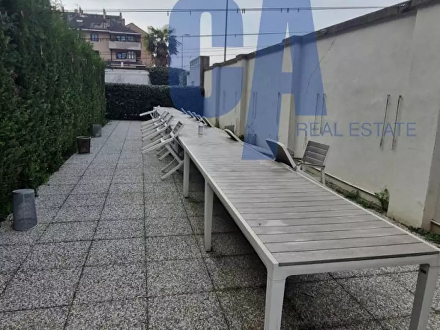 Immagine 6 di Ufficio in affitto  in VIA RUCELLAI BERNARDO a Milano