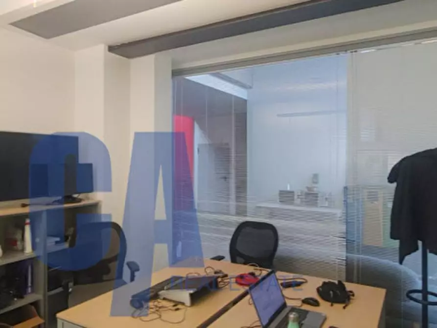 Immagine 15 di Ufficio in affitto  in VIA RUCELLAI BERNARDO a Milano