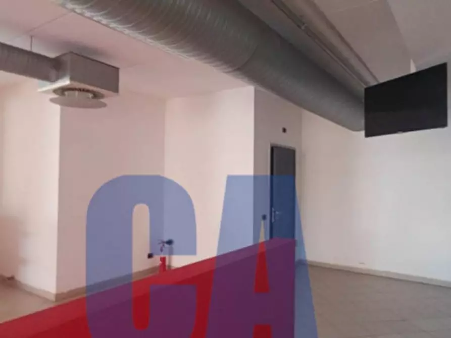 Immagine 15 di Ufficio in affitto  in VIA RUCELLAI BERNARDO a Milano