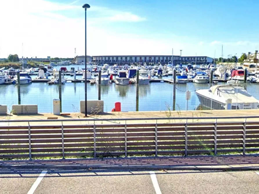 Immagine 2 di Posto auto in vendita  in Marina di Porto Reno, 48123 Ravenna RA, Italia a Ravenna