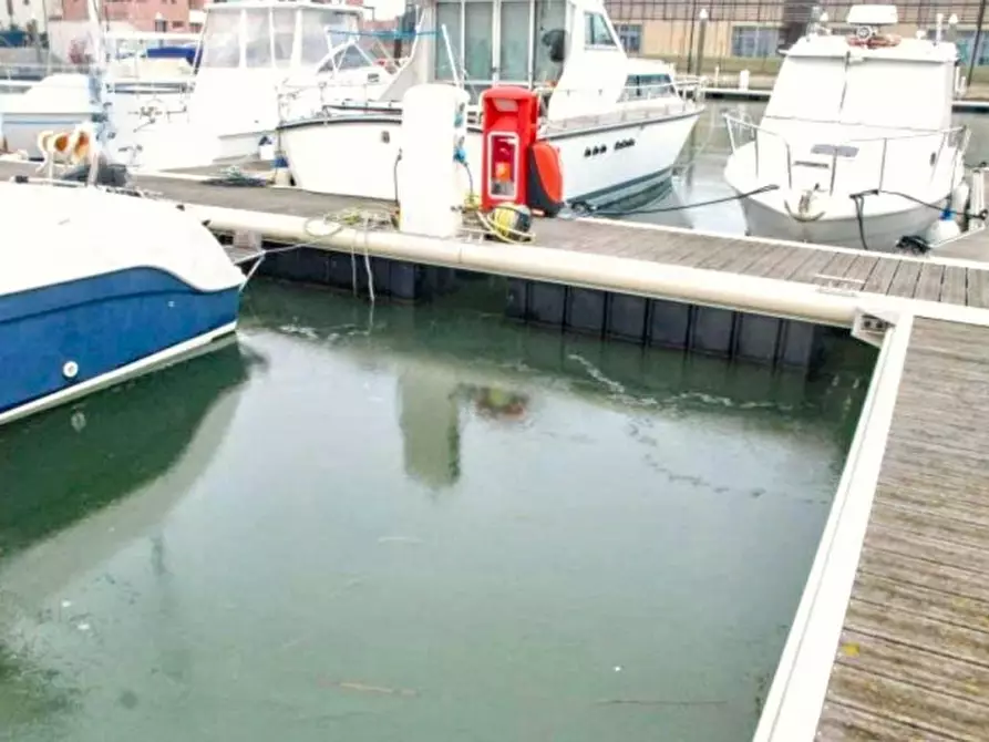 Immagine 3 di Posto auto in vendita  in Marina di Porto Reno, 48123 Ravenna RA, Italia a Ravenna